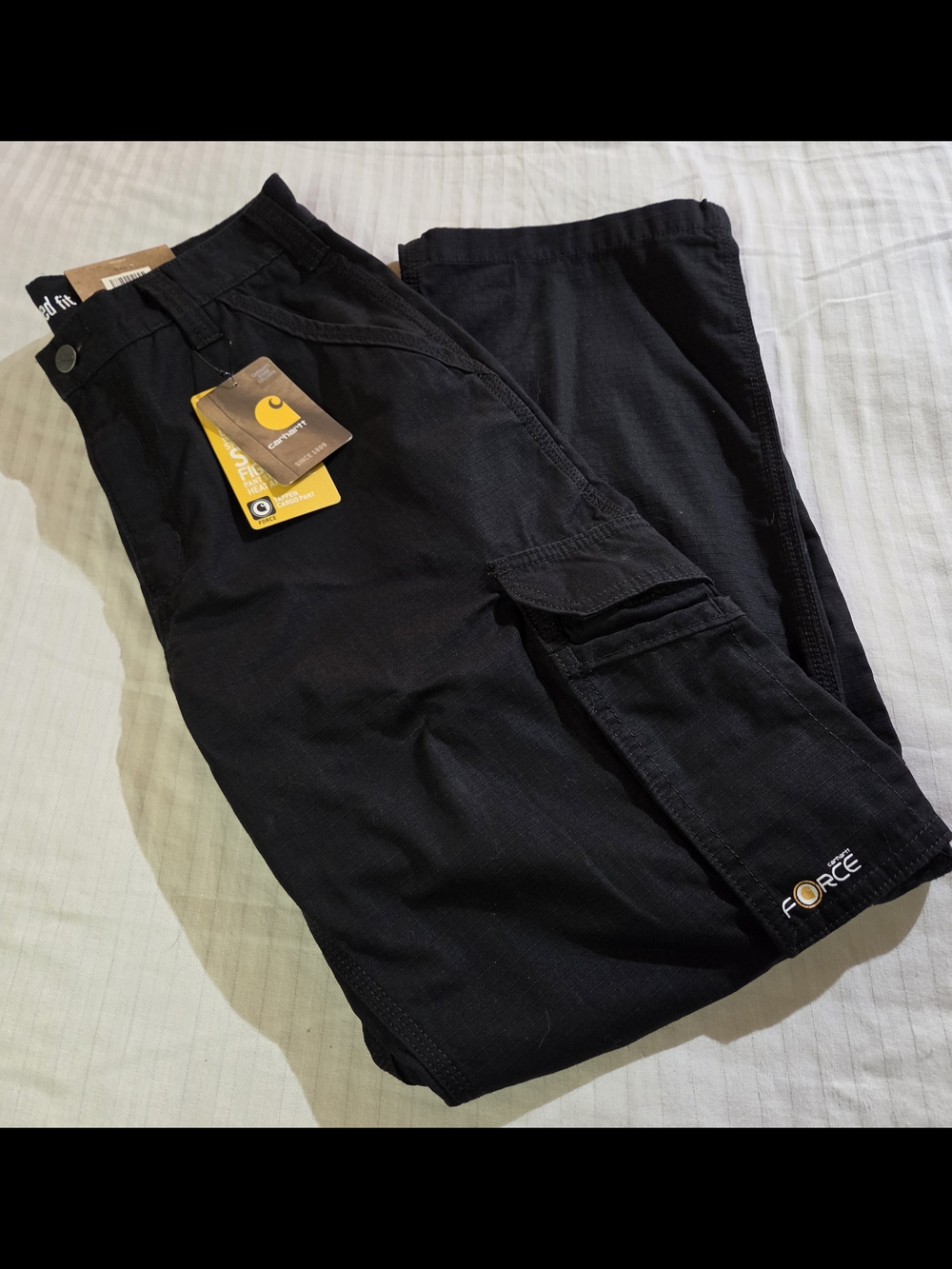 NEW CARHARTT size 32x30  CARGO PANTS FORCE BLACK RELAXED FIT MEN'S